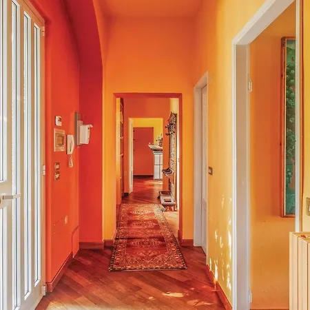 Casa Ginestra Sesto Calende