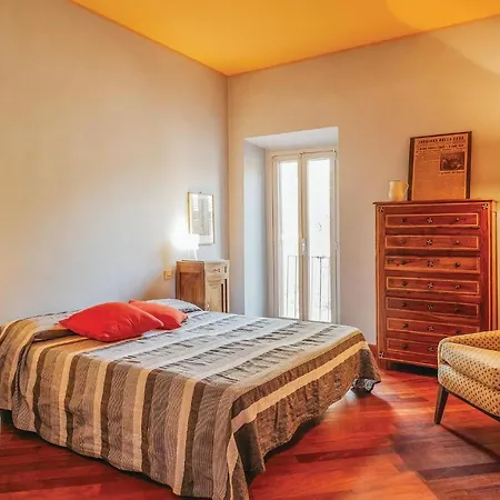 Casa Ginestra بيت للعطل سيستو كالينْدي
